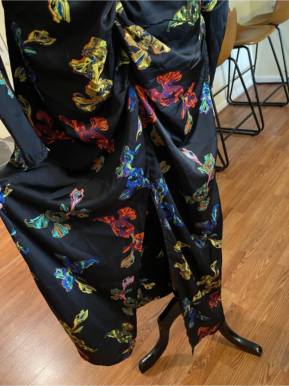 NWOT Nasty Gal Black Floral Twist-Front Long Sleeve Jumpsuit - Picture 5 of 8